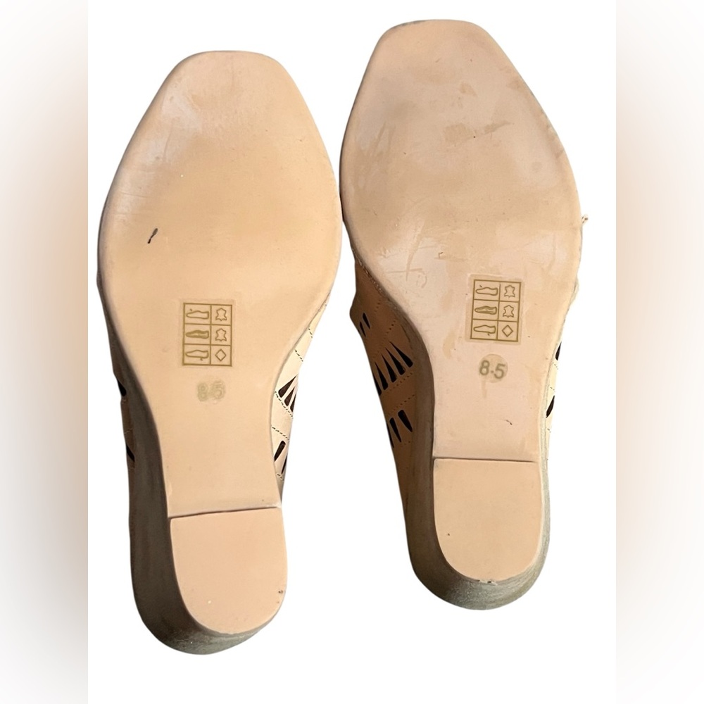 NEW Jeffrey Campbell Rodillo Cutout Hi Wedge Peep Sandals Nude Size 8.5 - Picture 7 of 7